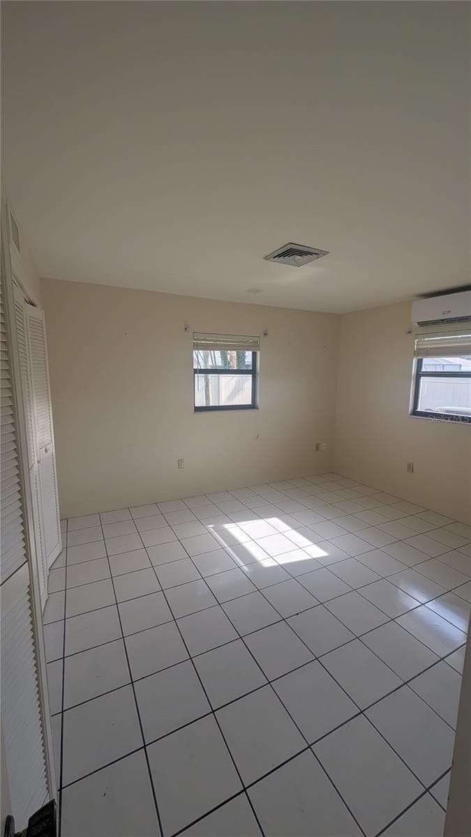 3720 PIN OAKS STREET — photo 7 of 15