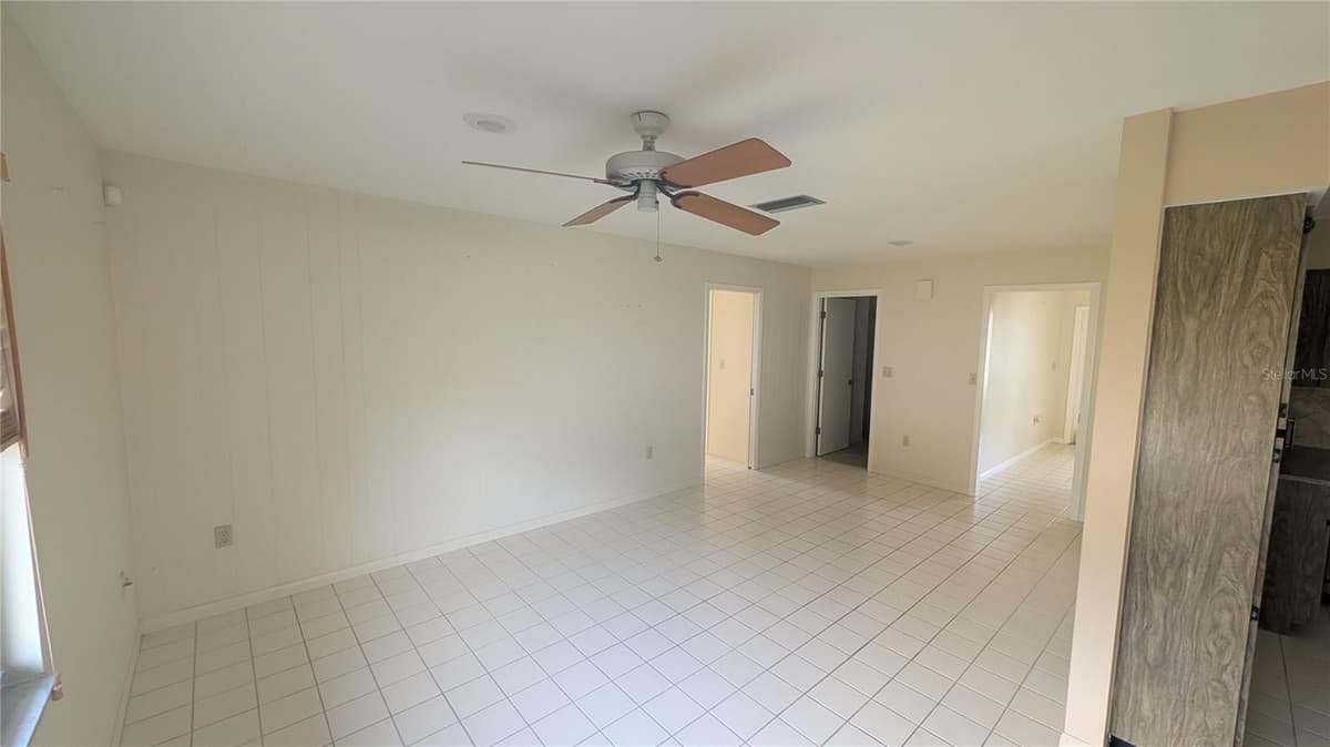 3720 PIN OAKS STREET — photo 2 of 15