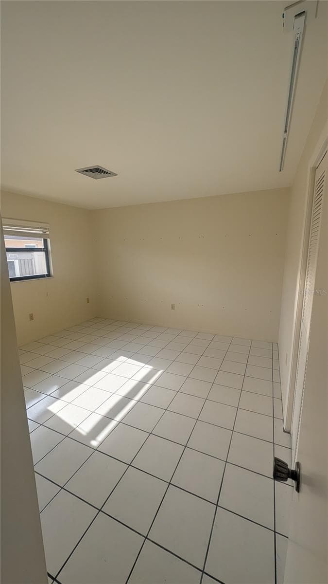 3720 PIN OAKS STREET — photo 6 of 15