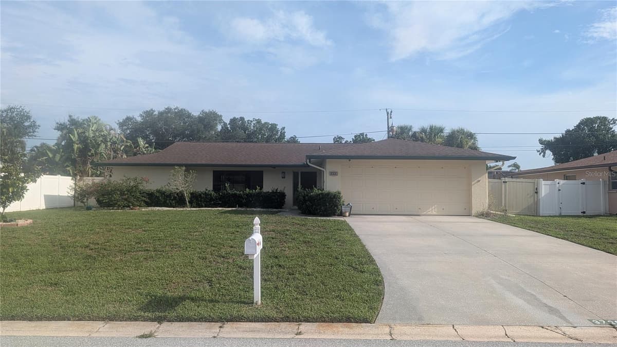 3720 PIN OAKS STREET — photo 1 of 15