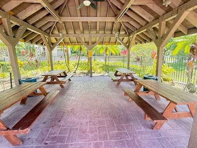 224 AFTON SQUARE — photo 35 of 41