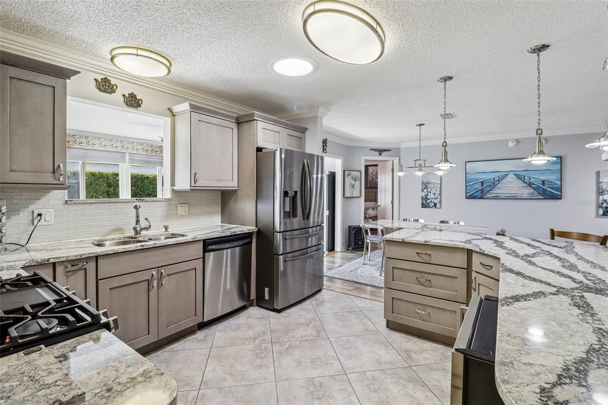 2844 PLAINRIDGE LOOP — photo 10 of 47