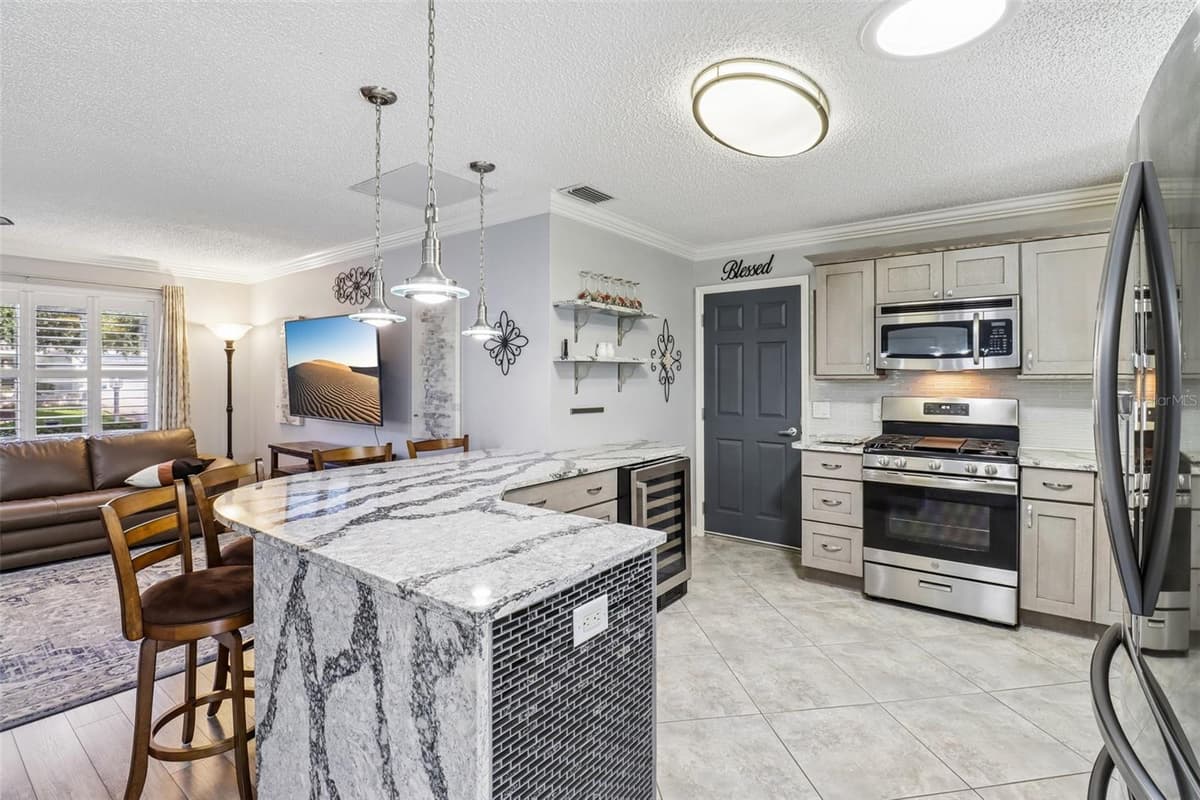 2844 PLAINRIDGE LOOP — photo 8 of 47