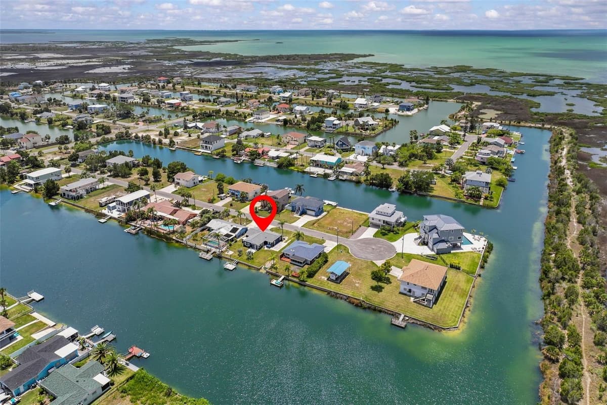 3388 OLEANDER DRIVE — photo 45 of 47