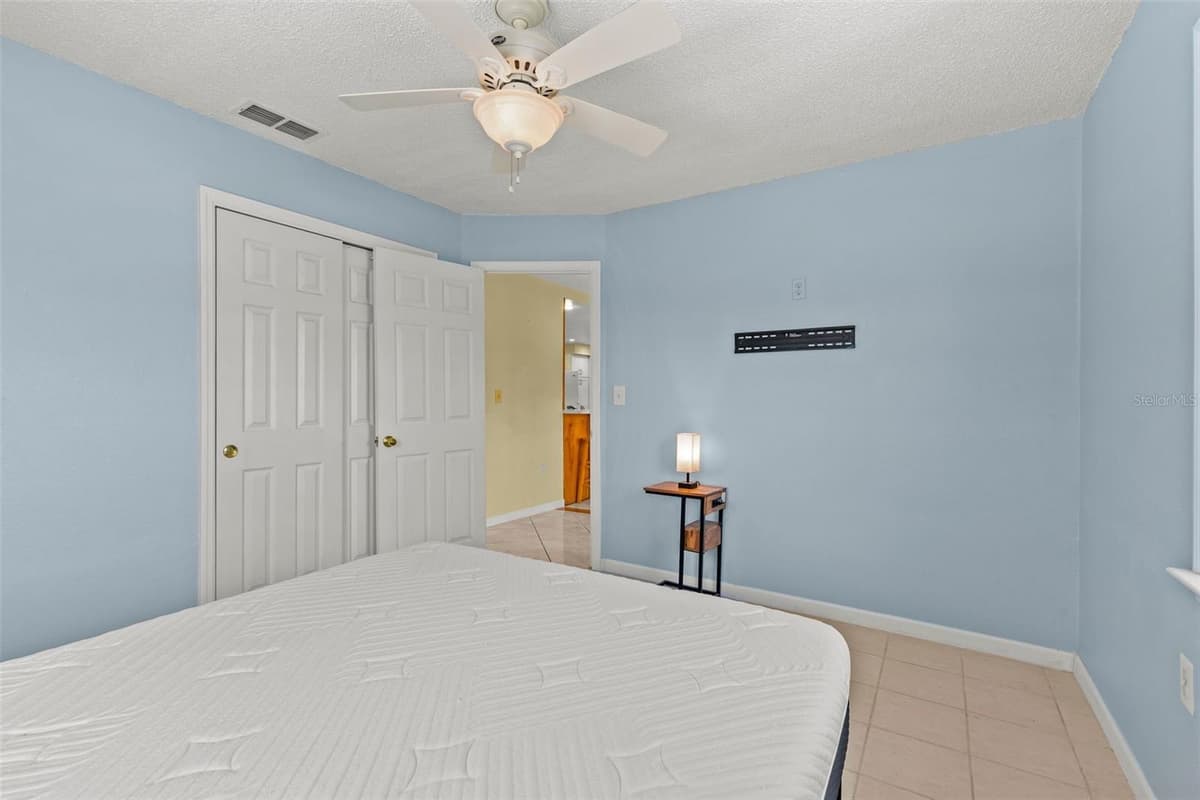 3388 OLEANDER DRIVE — photo 35 of 47