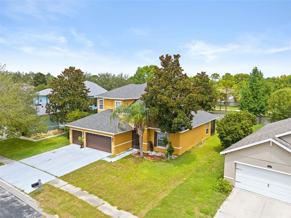 4501 BIRCHFIELD LOOP — photo 9 of 51
