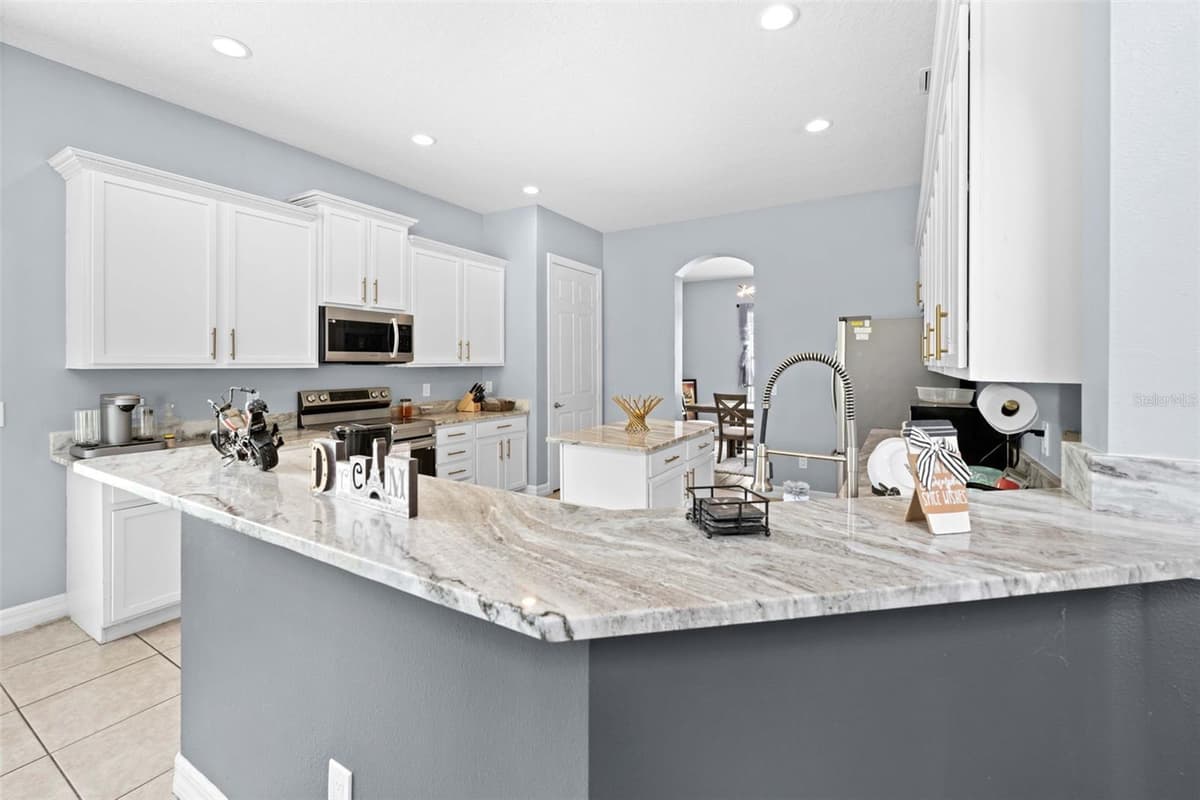 4501 BIRCHFIELD LOOP — photo 23 of 51