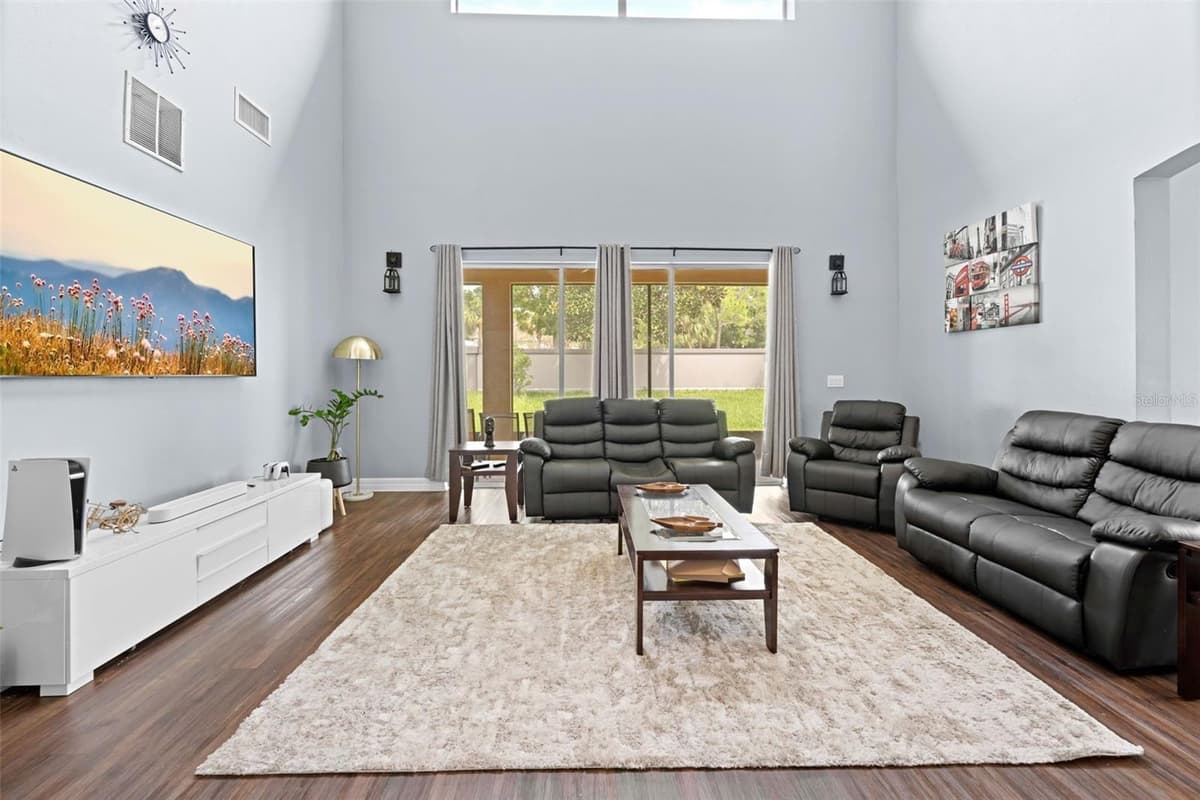 4501 BIRCHFIELD LOOP — photo 7 of 51