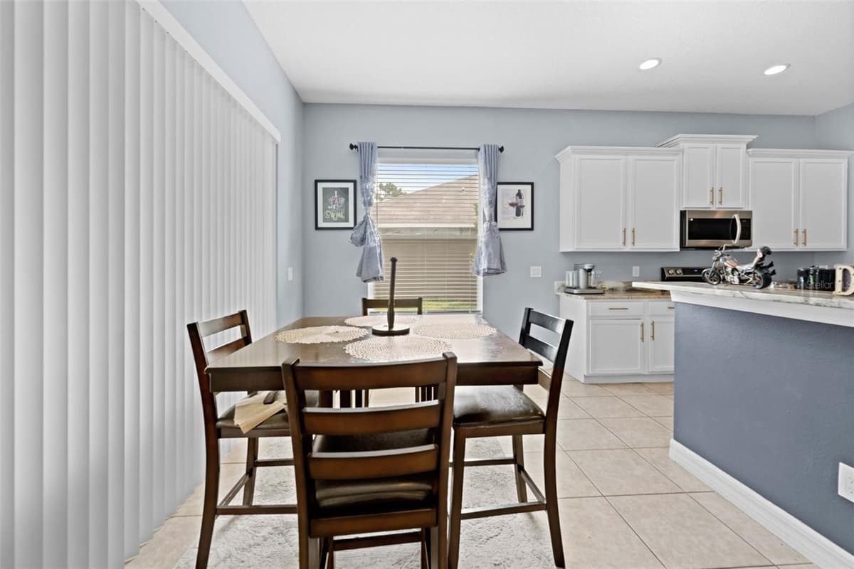 4501 BIRCHFIELD LOOP — photo 11 of 51
