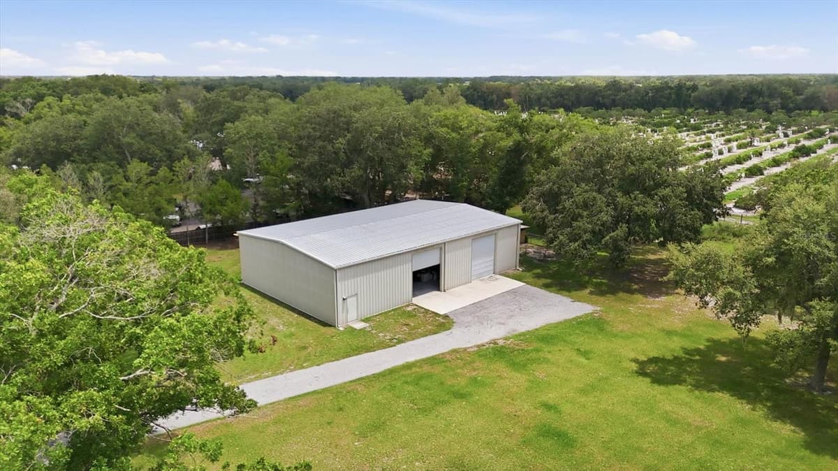 4917 BROWN ROAD — photo 38 of 65