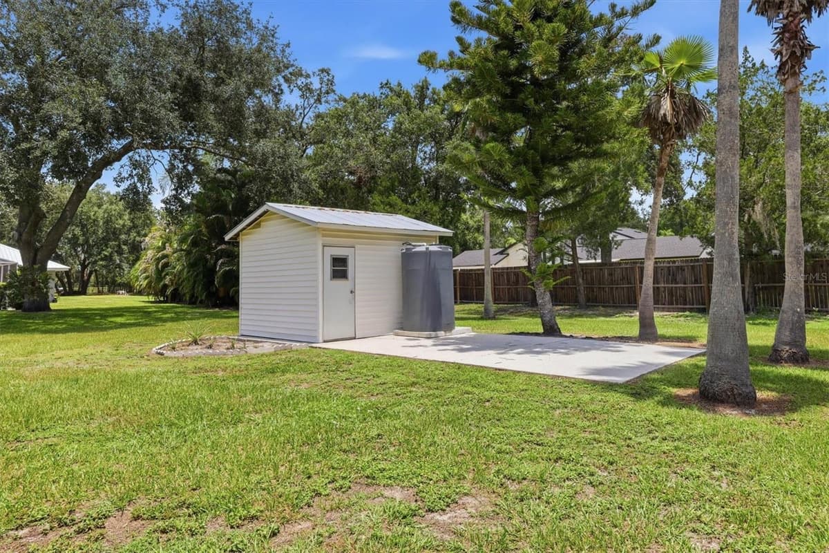 4917 BROWN ROAD — photo 41 of 65
