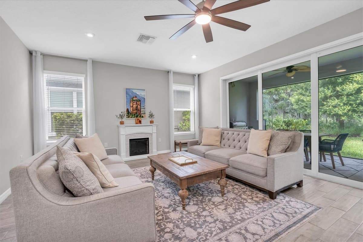 13709 STANSIL AVENUE — photo 3 of 71