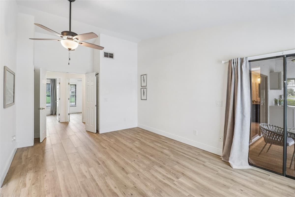 14636 EAGLES CROSSING DRIVE — photo 27 of 63