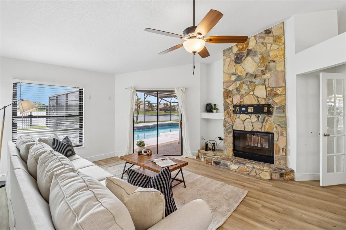 14636 EAGLES CROSSING DRIVE — photo 6 of 63