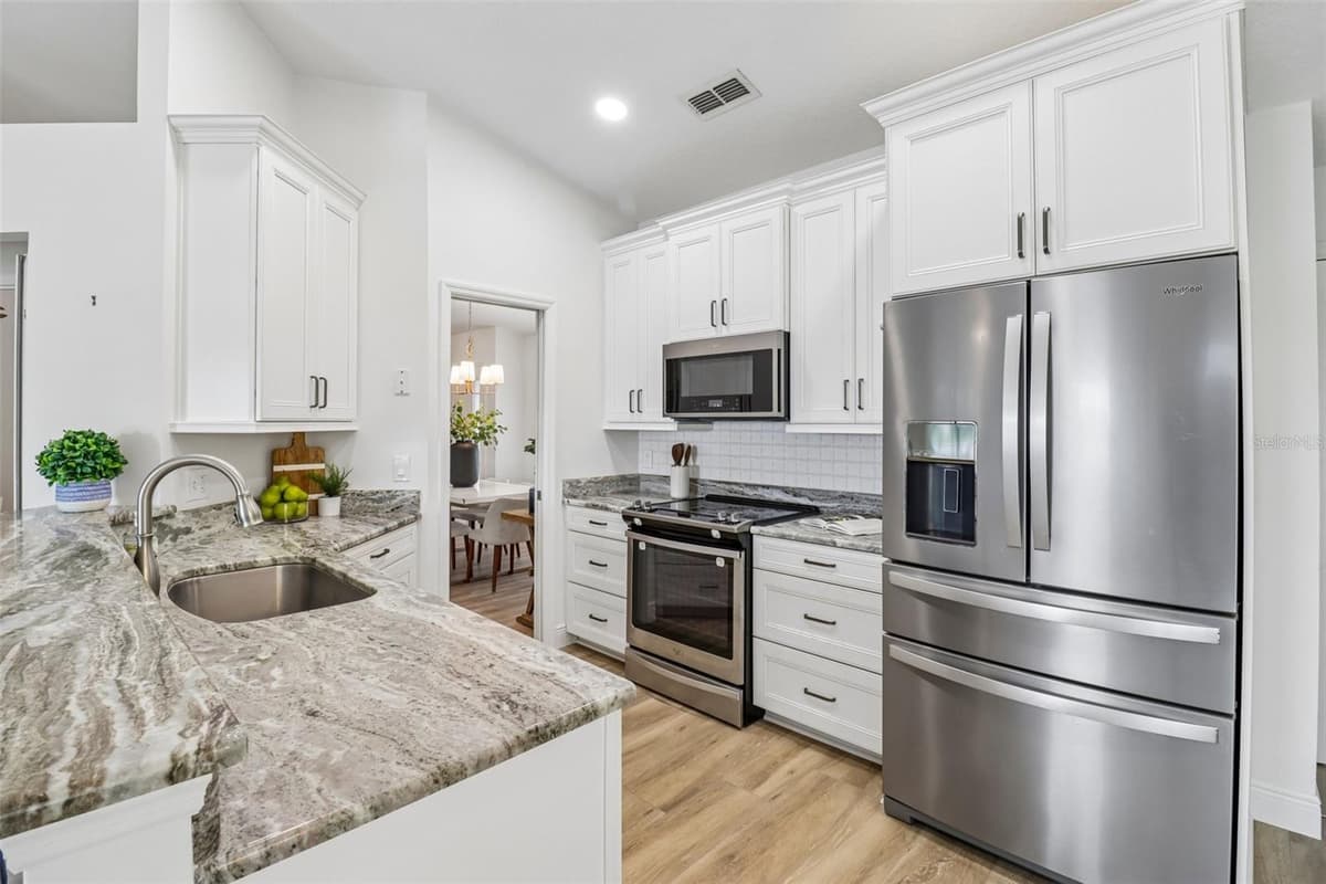 14636 EAGLES CROSSING DRIVE — photo 22 of 63