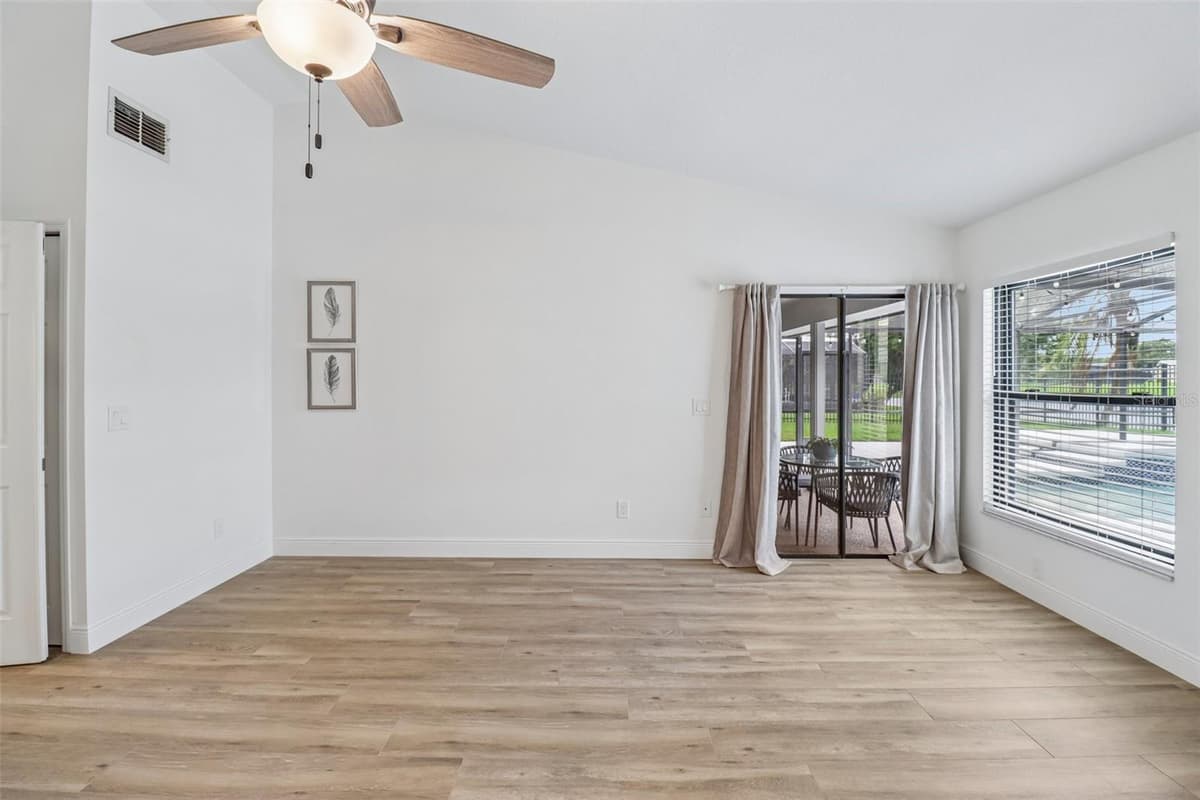 14636 EAGLES CROSSING DRIVE — photo 29 of 63