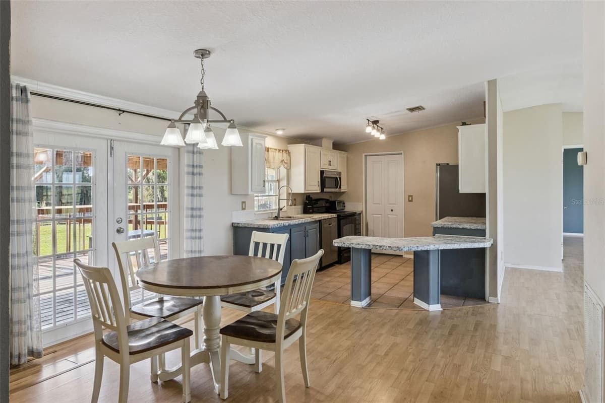 1153 SAND MOUNTAIN ROAD — photo 12 of 47