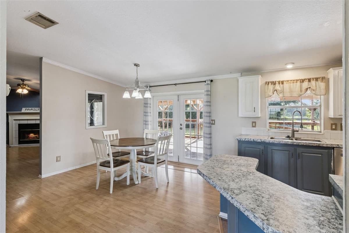 1153 SAND MOUNTAIN ROAD — photo 13 of 47
