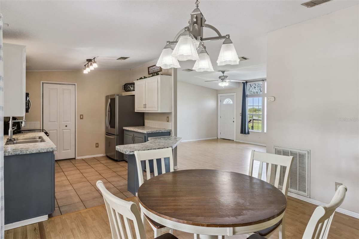 1153 SAND MOUNTAIN ROAD — photo 11 of 47