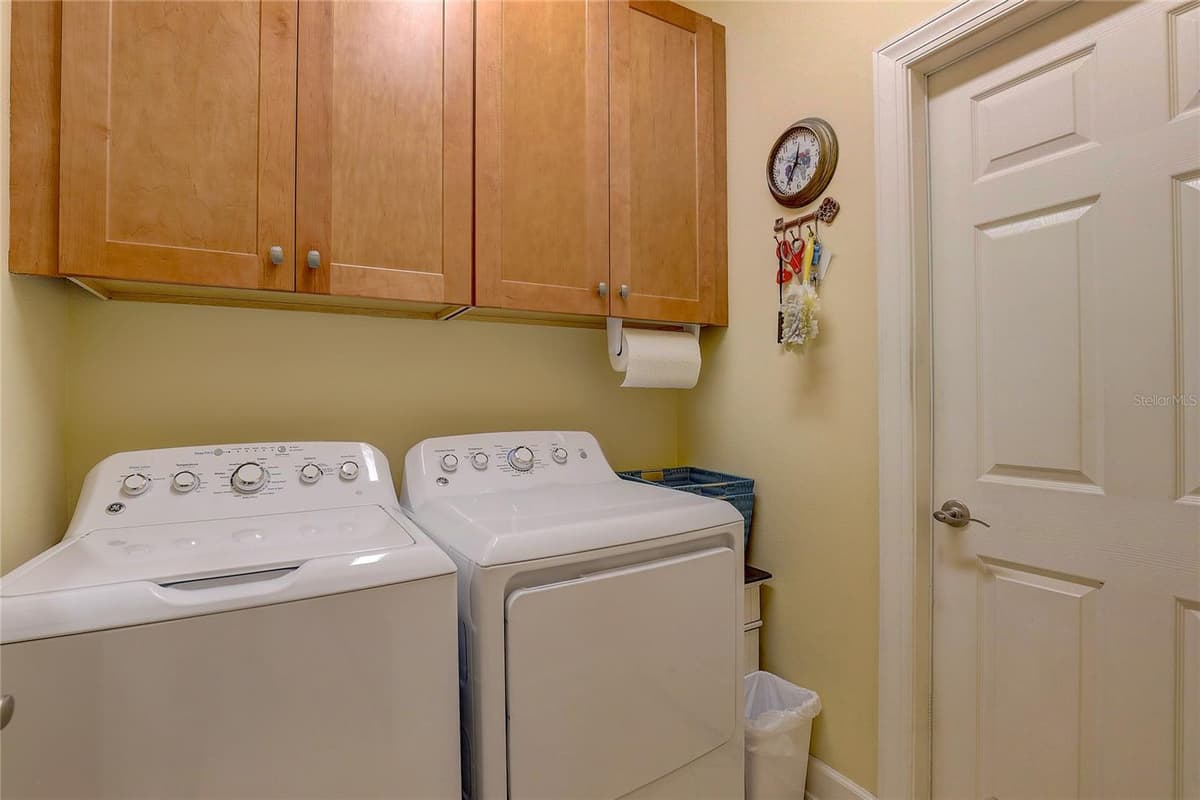2542 CORTENOVA COURT — photo 40 of 72