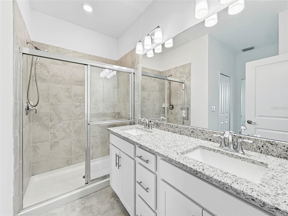 15148 LYLA TERRACE — photo 35 of 44