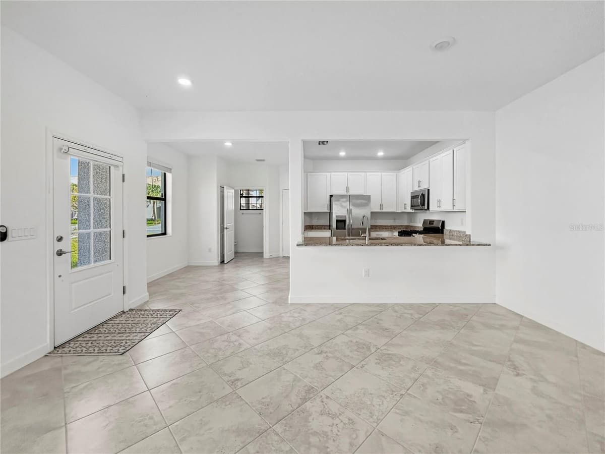 15148 LYLA TERRACE — photo 6 of 44