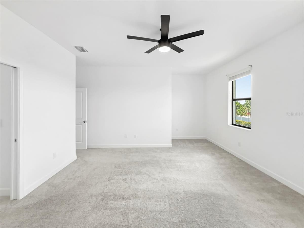 15148 LYLA TERRACE — photo 31 of 44