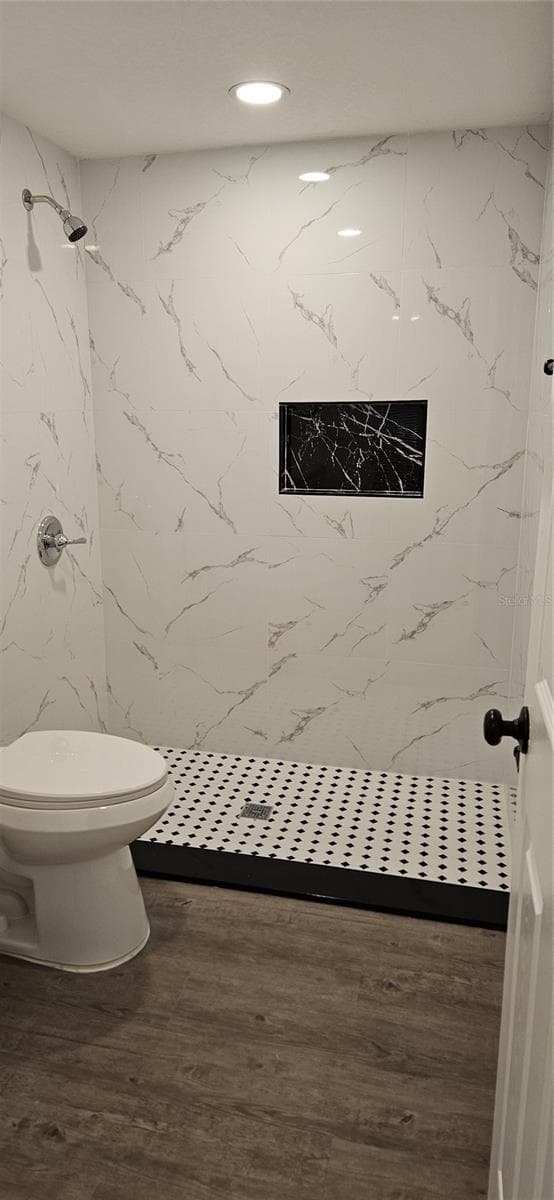 1304 HILLCREST DRIVE — photo 18 of 21