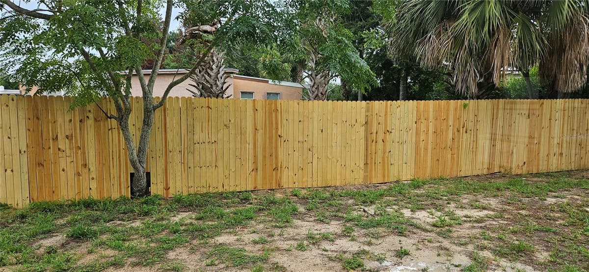 1304 HILLCREST DRIVE — photo 20 of 21