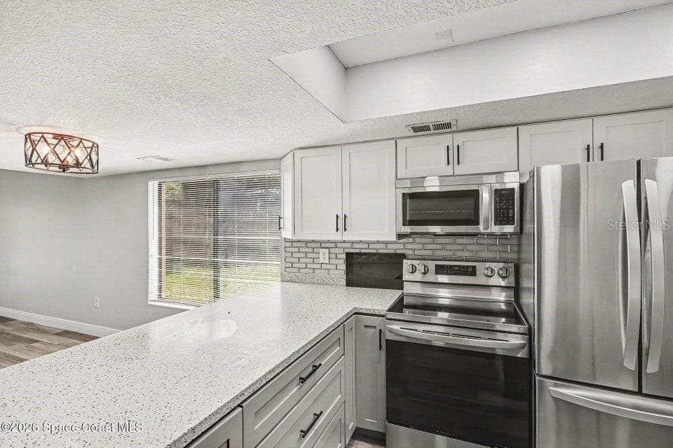 3156 FINSTERWALD DRIVE — photo 6 of 19
