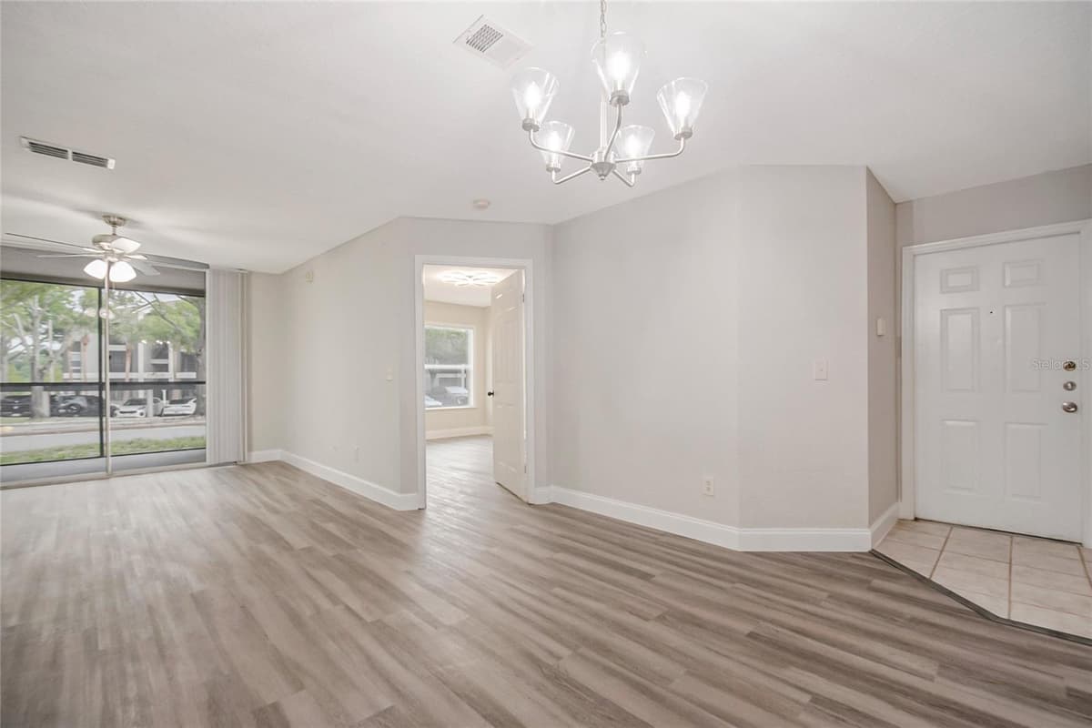 7511 SEURAT STREET — photo 5 of 38