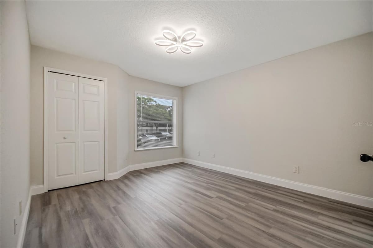 7511 SEURAT STREET — photo 17 of 38