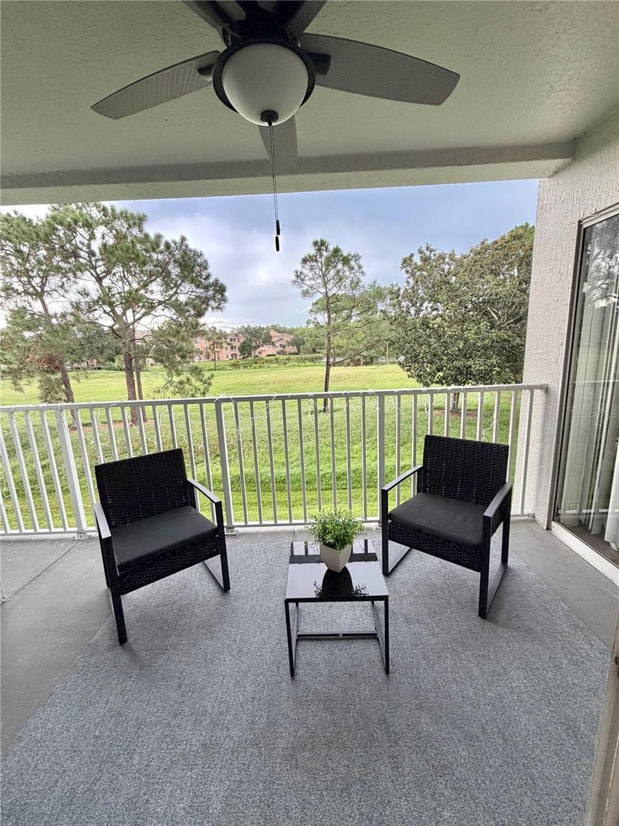 14049 FAIRWAY ISLAND DRIVE — photo 13 of 25
