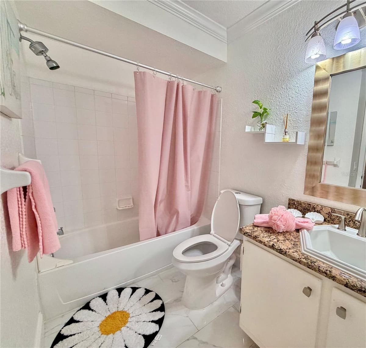 14049 FAIRWAY ISLAND DRIVE — photo 24 of 25