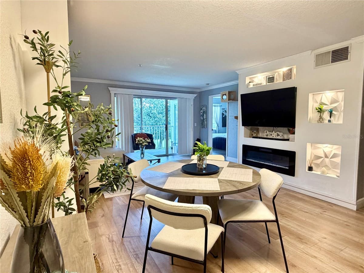 14049 FAIRWAY ISLAND DRIVE — photo 3 of 25