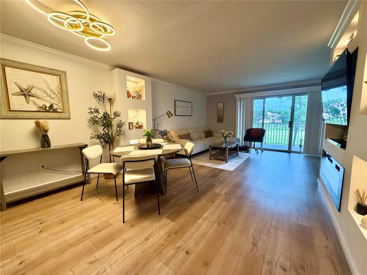 14049 FAIRWAY ISLAND DRIVE — photo 4 of 25