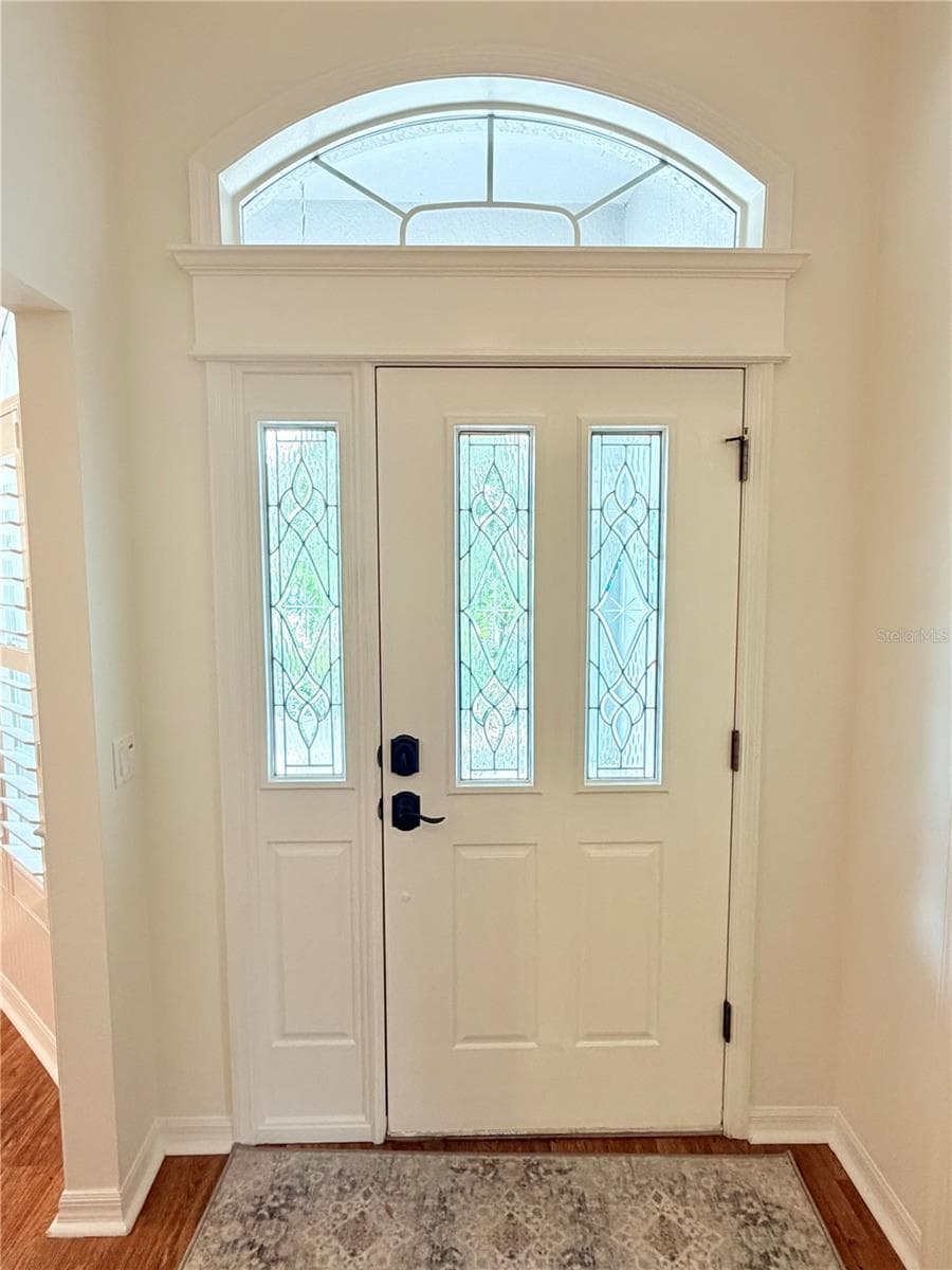 2542 FLINTSHIRE AVENUE — photo 9 of 47