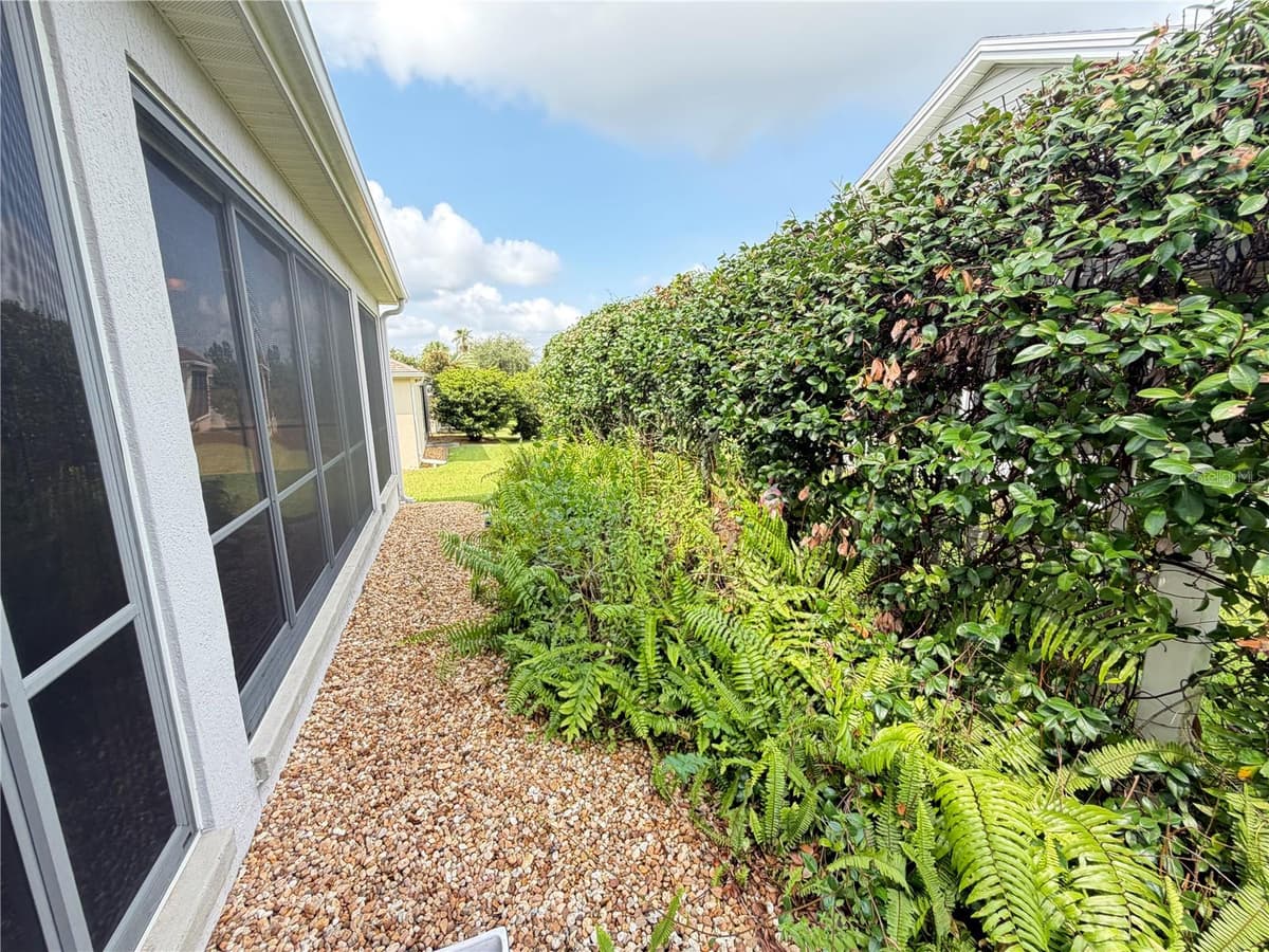 2542 FLINTSHIRE AVENUE — photo 21 of 47