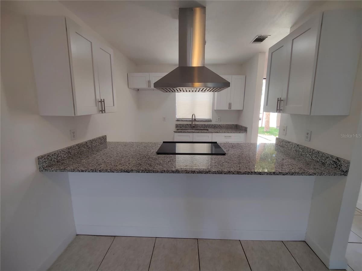 5835 CURRY FORD ROAD — photo 3 of 25