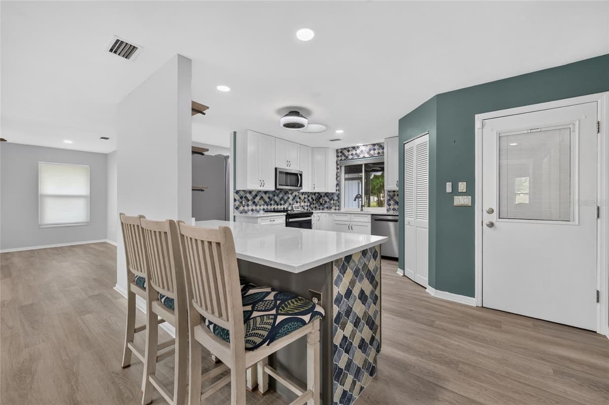 113 DUSK MEADOW TRAIL — photo 5 of 36