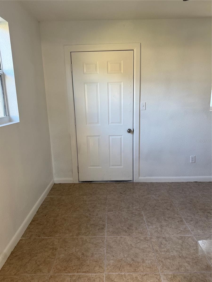 5135-5129 UPSON AVENUE — photo 15 of 42