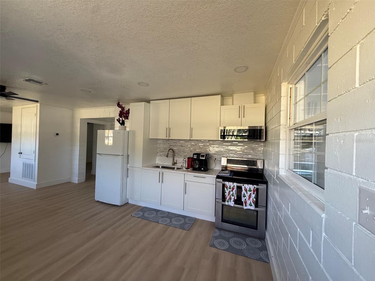 5135-5129 UPSON AVENUE — photo 8 of 42