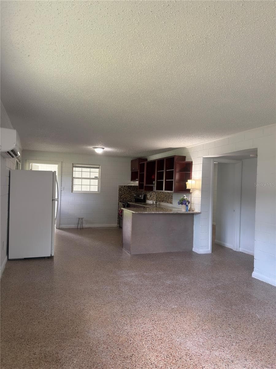 5135-5129 UPSON AVENUE — photo 37 of 42