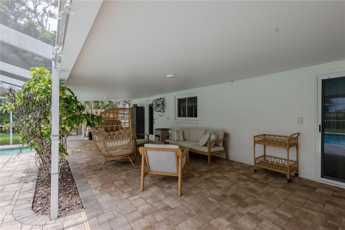 615 VALLE VISTA DRIVE — photo 42 of 74