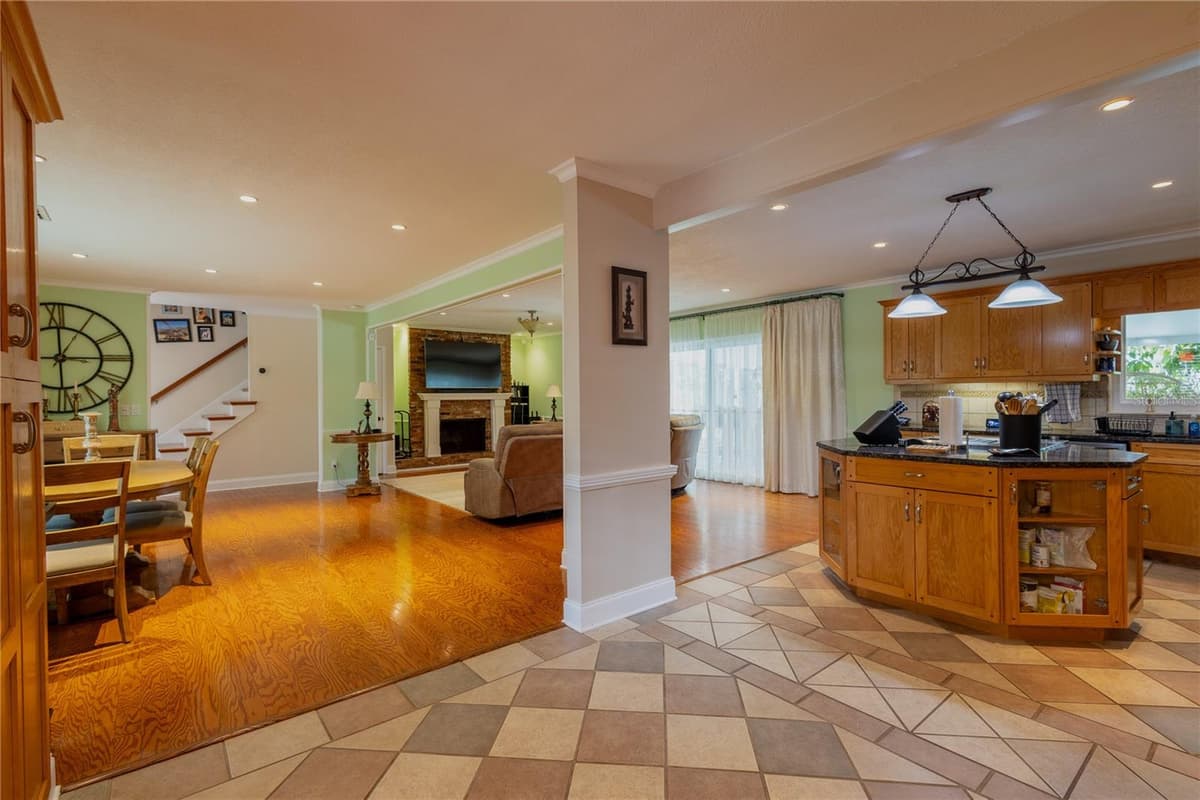 615 VALLE VISTA DRIVE — photo 17 of 74