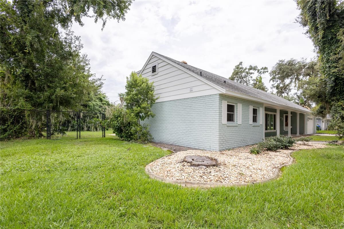 615 VALLE VISTA DRIVE — photo 45 of 74