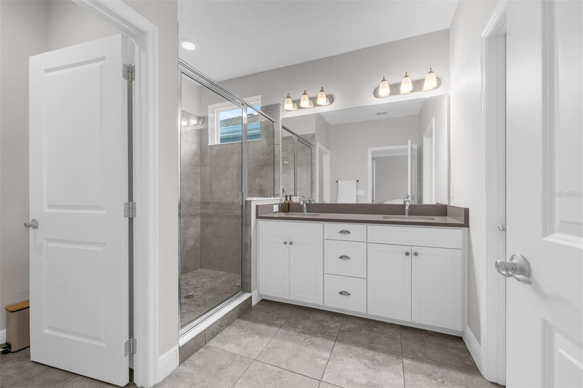 7189 SUMMERLAKE GROVES STREET — photo 30 of 36