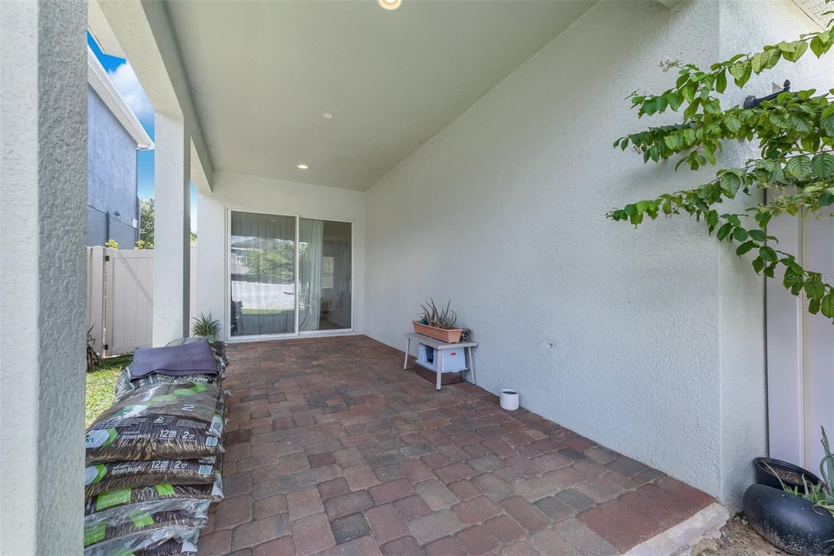 7189 SUMMERLAKE GROVES STREET — photo 33 of 36
