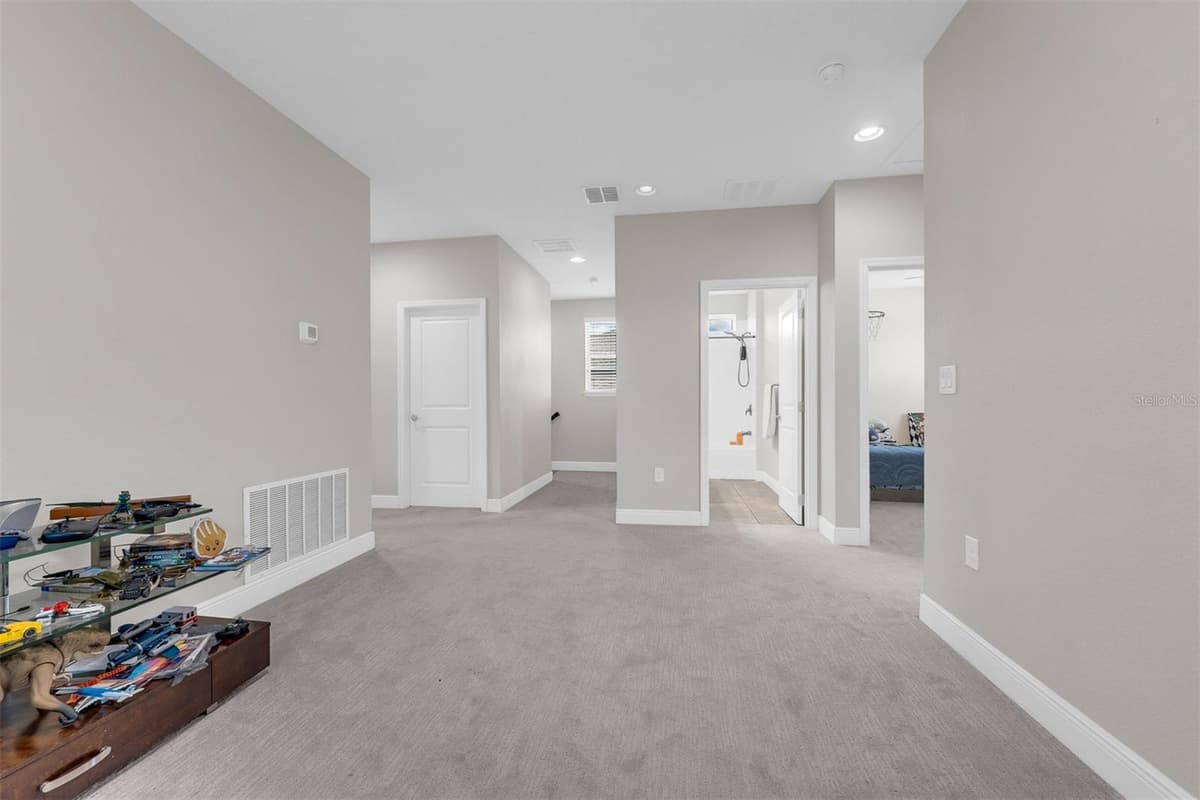 7189 SUMMERLAKE GROVES STREET — photo 20 of 36