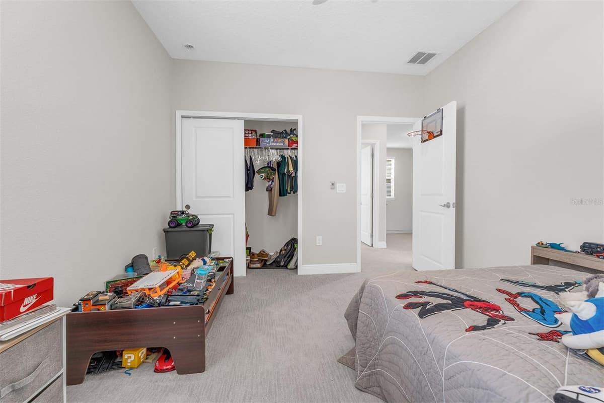 7189 SUMMERLAKE GROVES STREET — photo 25 of 36